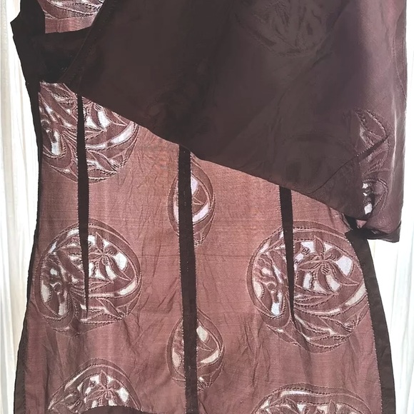 DOSA Silk Cheongsam Sleeveless Tunic Blouse. - Picture 7 of 13